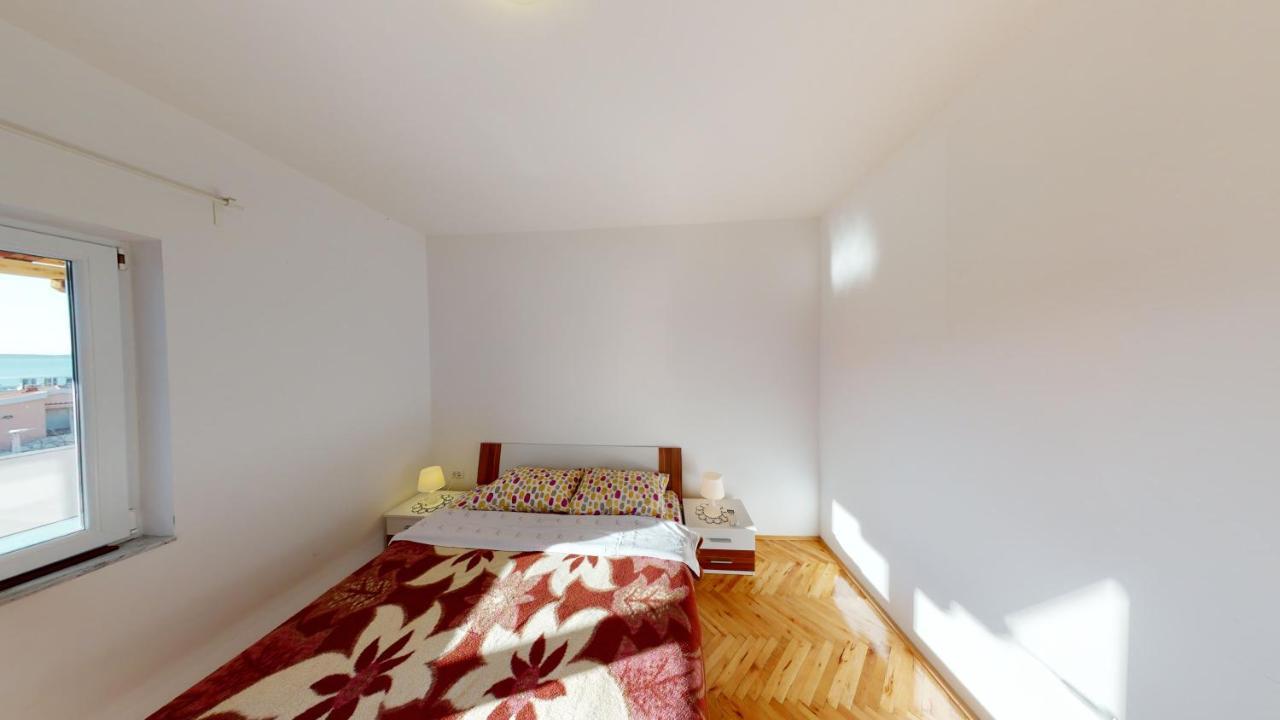 Apartments Riva Metajna Dış mekan fotoğraf