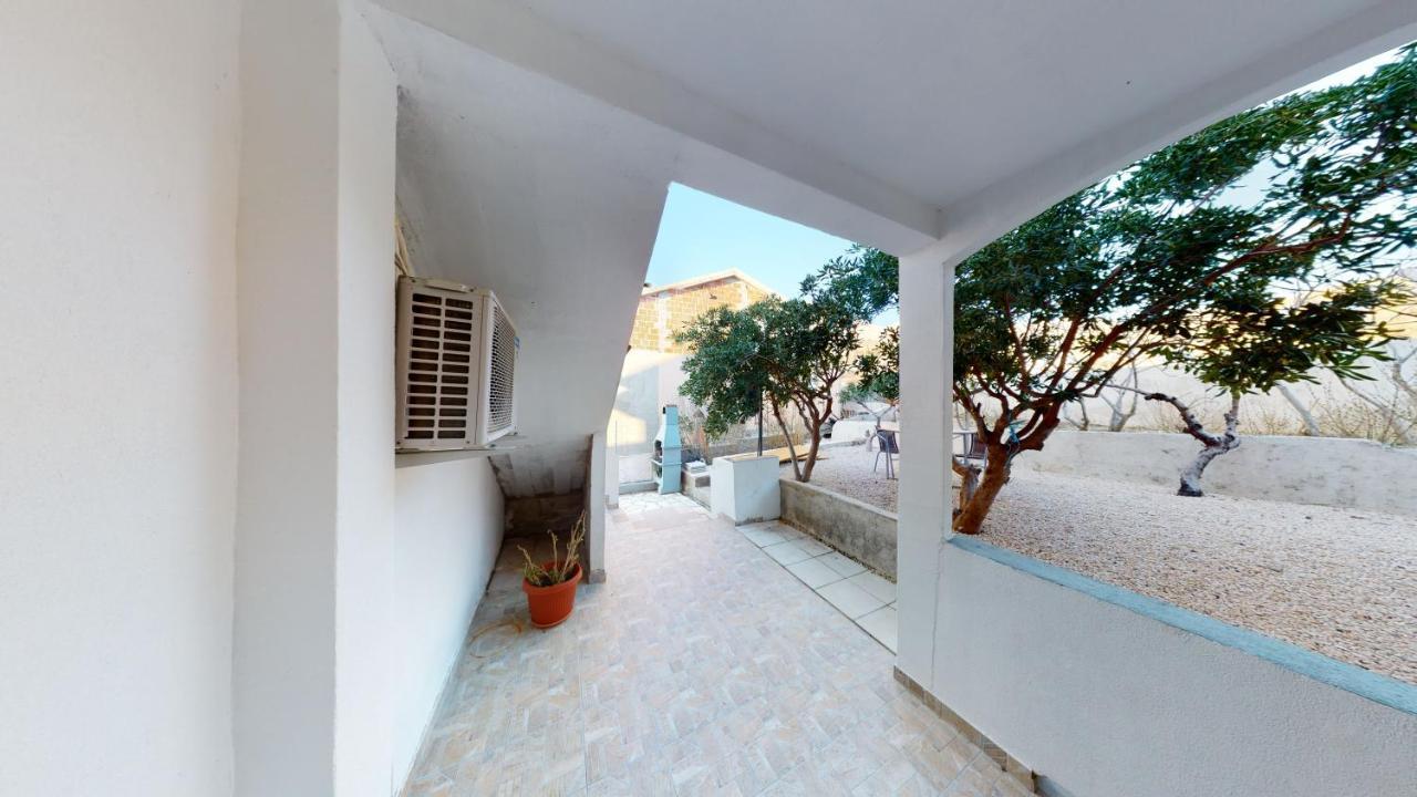 Apartments Riva Metajna Dış mekan fotoğraf