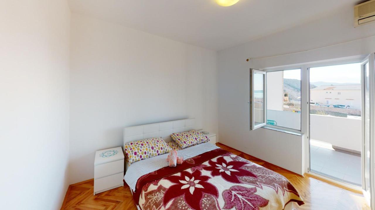 Apartments Riva Metajna Dış mekan fotoğraf