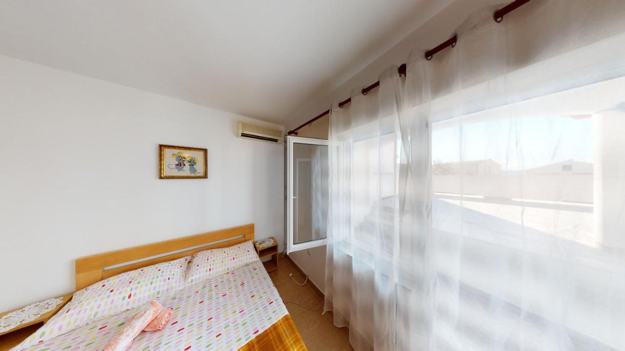 Apartments Riva Metajna Dış mekan fotoğraf